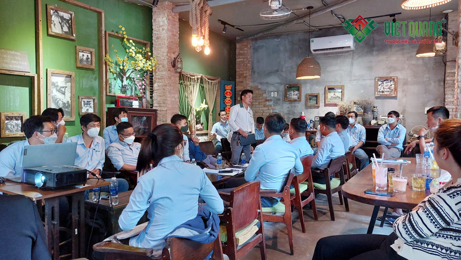 Việt Quang Group tổ chức họp định kì toàn công ty tháng 02/2022