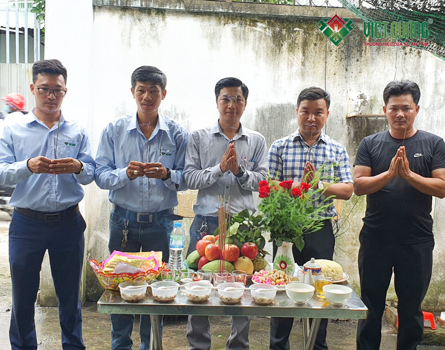 Khởi công xây dựng nhà phố 4 tầng 5x20m tại Hóc Môn