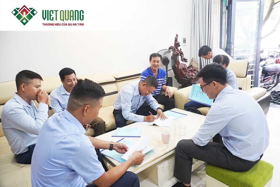 Ký hợp đồng xây nhà trọn gói 1 Trệt 2 Lầu Mái nhà Anh Trí ở Quận 6