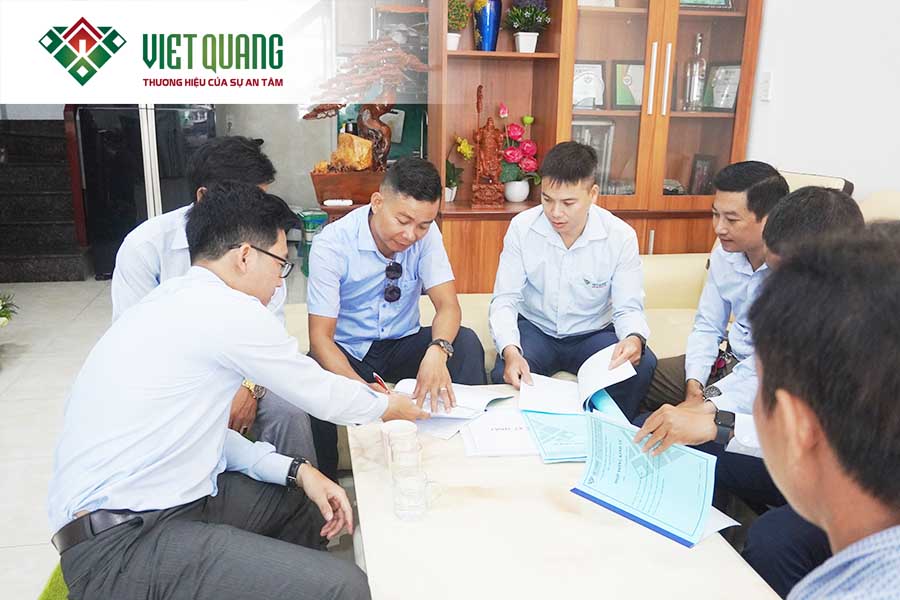 Ký hợp đồng xây nhà trọn gói 1 Trệt 2 Lầu Mái nhà Anh Trí ở Quận 6