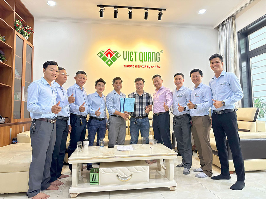Việt Quang Group ký liên tiếp 2 hợp đồng mới xây nhà và sửa chữa nhà đầu năm 2024
