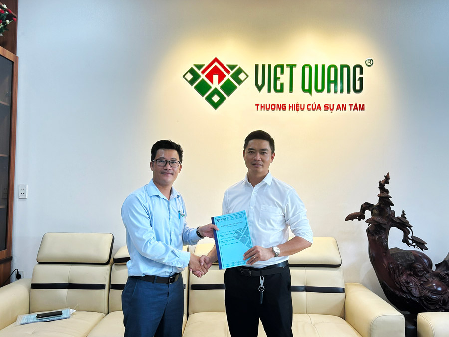 ký hợp đồng xây nhà trọn gói, quy mô 3 tầng sân thượng có giàn phẹt 4x12m nhà Anh Tuấn ngụ ở Quận 12