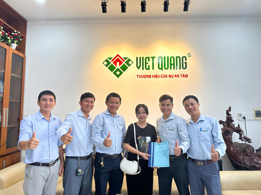 Ký hợp đồng xây mới nhà phố 1 trệt 2 lầu nhà Anh Linh ở Quận Bình Thạnh