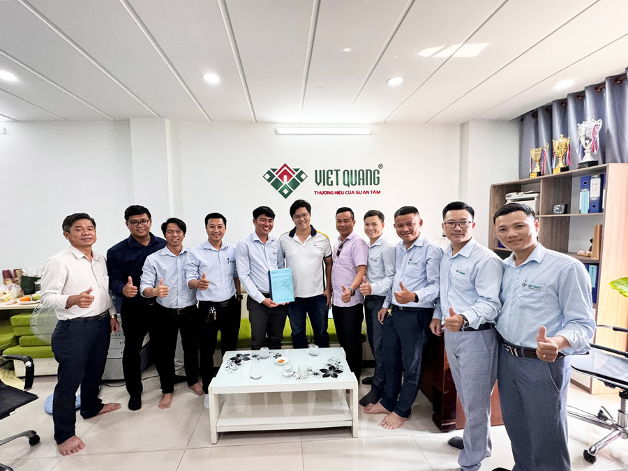 Ký liên tiếp 2 hợp đồng xây mới quy mô 1 trệt 1 lửng 3 lầu sân thượng và hợp đồng cải tạo 2 nhà phố 3 tầng