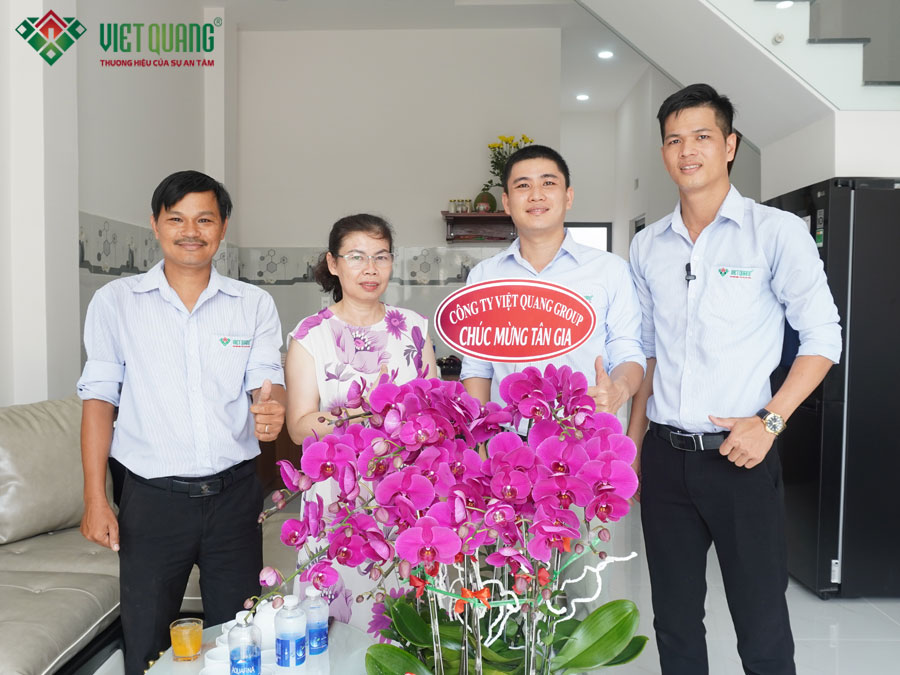 Việt Quang Group bàn giao nhà phố 3 tầng 5x10m nhà chị Hiền ở Hóc Môn 
