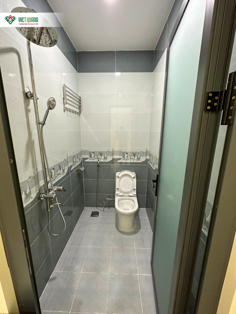 Bàn giao sửa chữa ngôi nhà thông suốt 1 Trệt 1 lửng Diện tích 4x17m của Anh Trung Quận Bình Tân