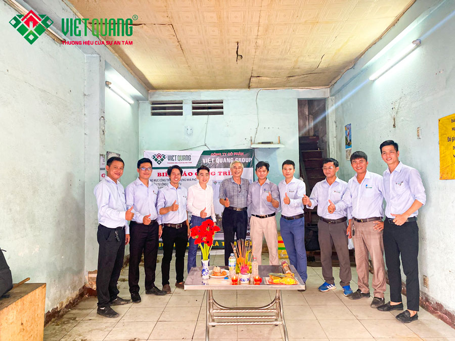 Việt Quang Group khởi công cúng động thổ xây dựng trọn gói nhà phố 4 tầng nhà chú Thiệu ở Quận Tân Bình