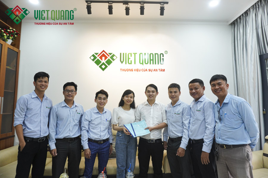 Việt Quang Group ký liên tiếp 2 hợp đồng xây dựng nhà, sữa chữa nhà trong ngày 