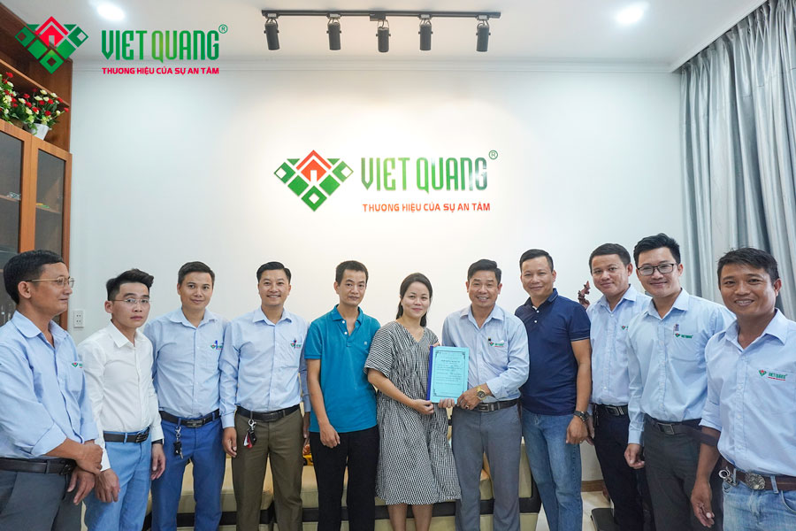 Việt Quang Group ký hợp đồng xây dựng trọn gói nhà phố 3 tầng 5x14m nhà chị Thư ở Quận Bình Thạnh 