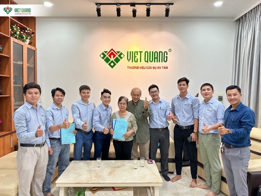 Việt Quang Group ký hợp đồng xây dựng trọn gói nhà 1 trệt 2 lầu nhà Cô Thu ở Quận Gò Vấp 