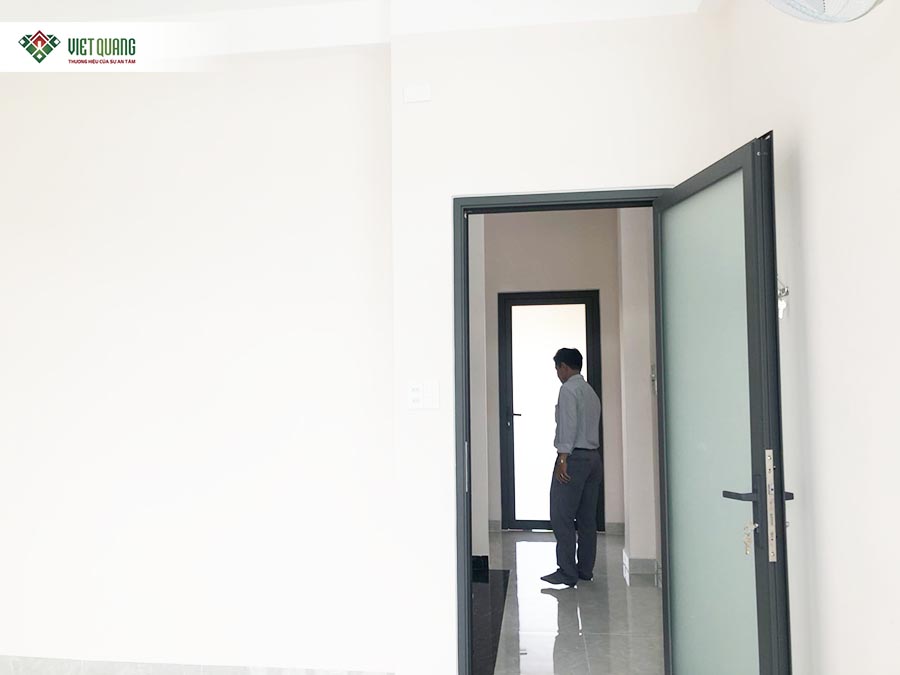 Bàn giao nhà 1 Trệt 2 Lầu Sân Thượng và Tum Thang Diện tích 5x14m Chị Lý Quận 12