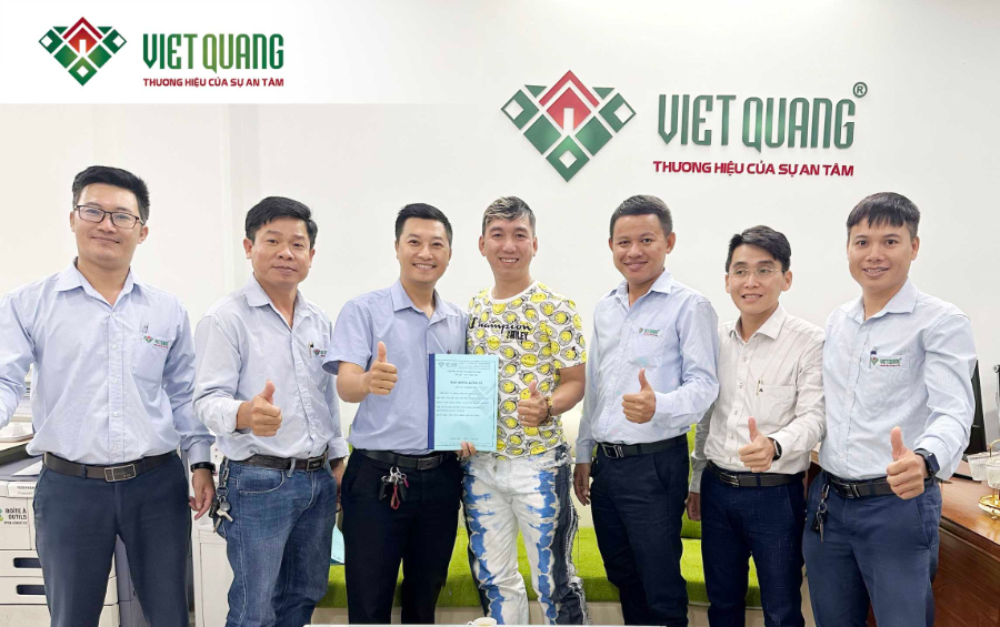 Ký hợp đồng xây nhà trọn gói 1 Trệt 2 Lầu và Mái nhà Anh Cơ ở Quận 8