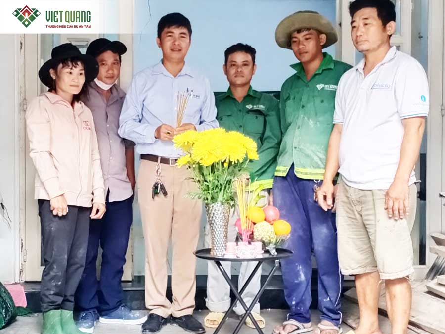 Cúng động thổ và tiến hành thi công sửa nhà Chị Trang ở Quận Thủ Đức 