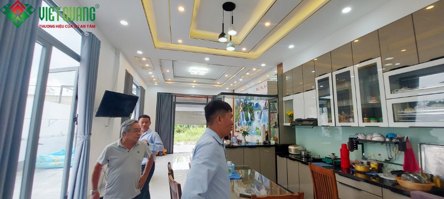 Bàn giao ngôi nhà phố hiện đại 3 Tầng Diện tích 5x18m nhà Chú Ba ở Quận Bình Tân