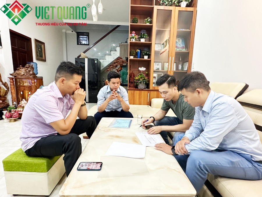 Ký hợp đồng xây nhà phố trọn gói 3 Lầu Sân Thượng Diện tích 5x20m Anh Long ở Thủ Đức