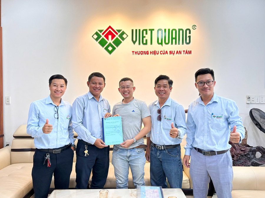 Ký hợp đồng xây nhà trọn gói Anh Linh ở Hóc Môn 