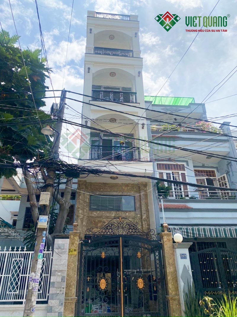 Thi công xây dựng nhà phố 4 tầng 1 lửng mái che cầu thang 4x20m chị Ngọc Anh tại quận Tân Phú 