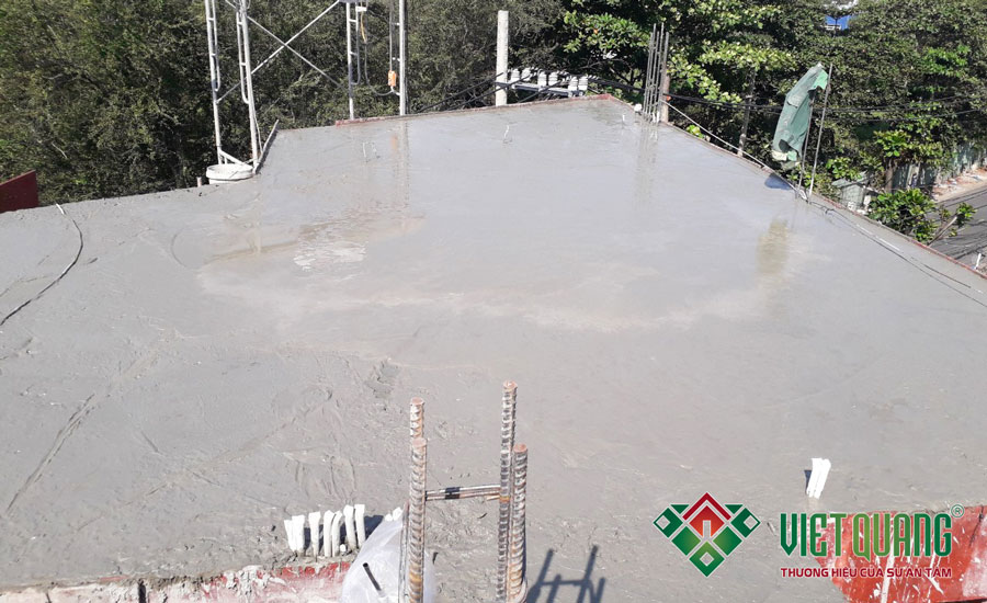 Thi công phần thô từ tầng trệt đến lầu 1