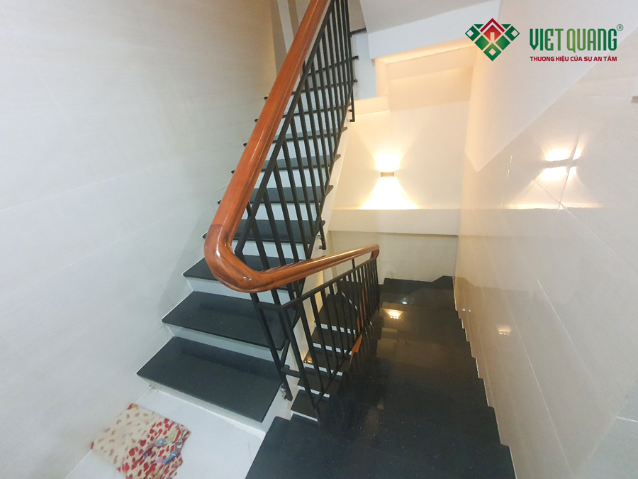 Hoàn thiện ngoại thất & nội thất nhà phố 6 tầng