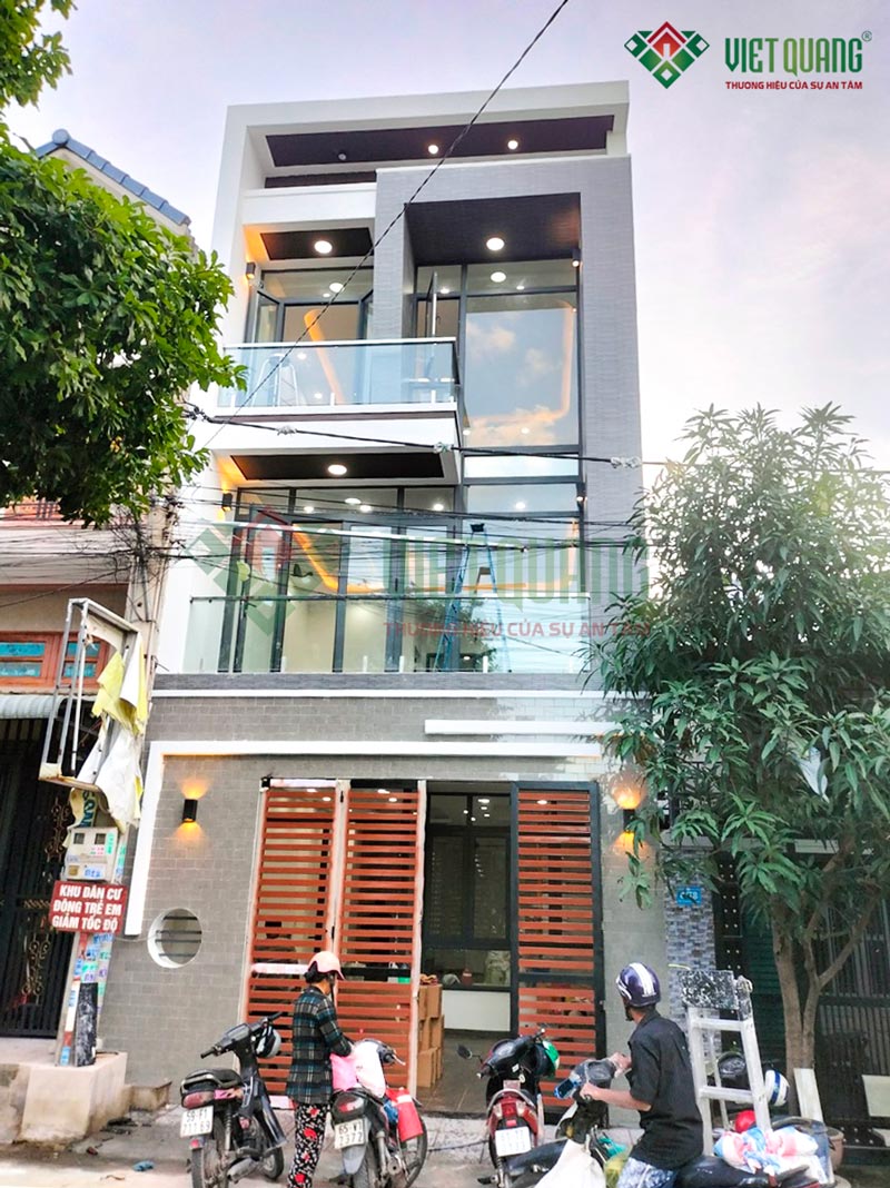Thiết kế & thi công trọn gói nhà phố 3 tầng 5.5x17m tại Bình Dương của chị Ngọc 