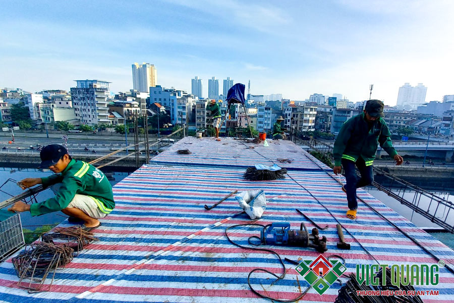 Thi công phần thô các lầu 1 – 2 – 3 & sân thượng