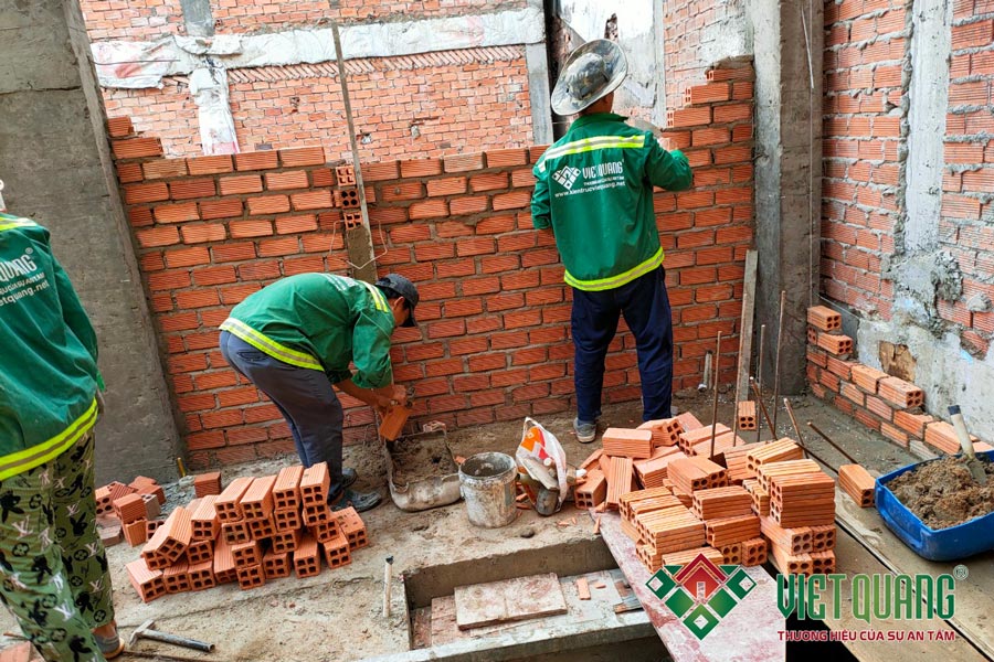 Thi công tầng trệt & tầng lửng