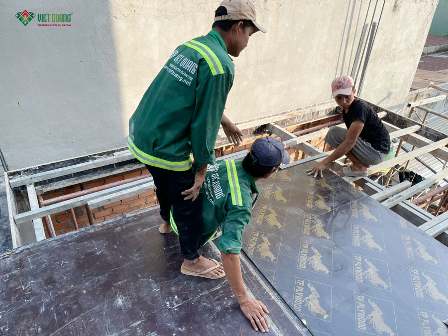 Thi công đổ bê tông sàn