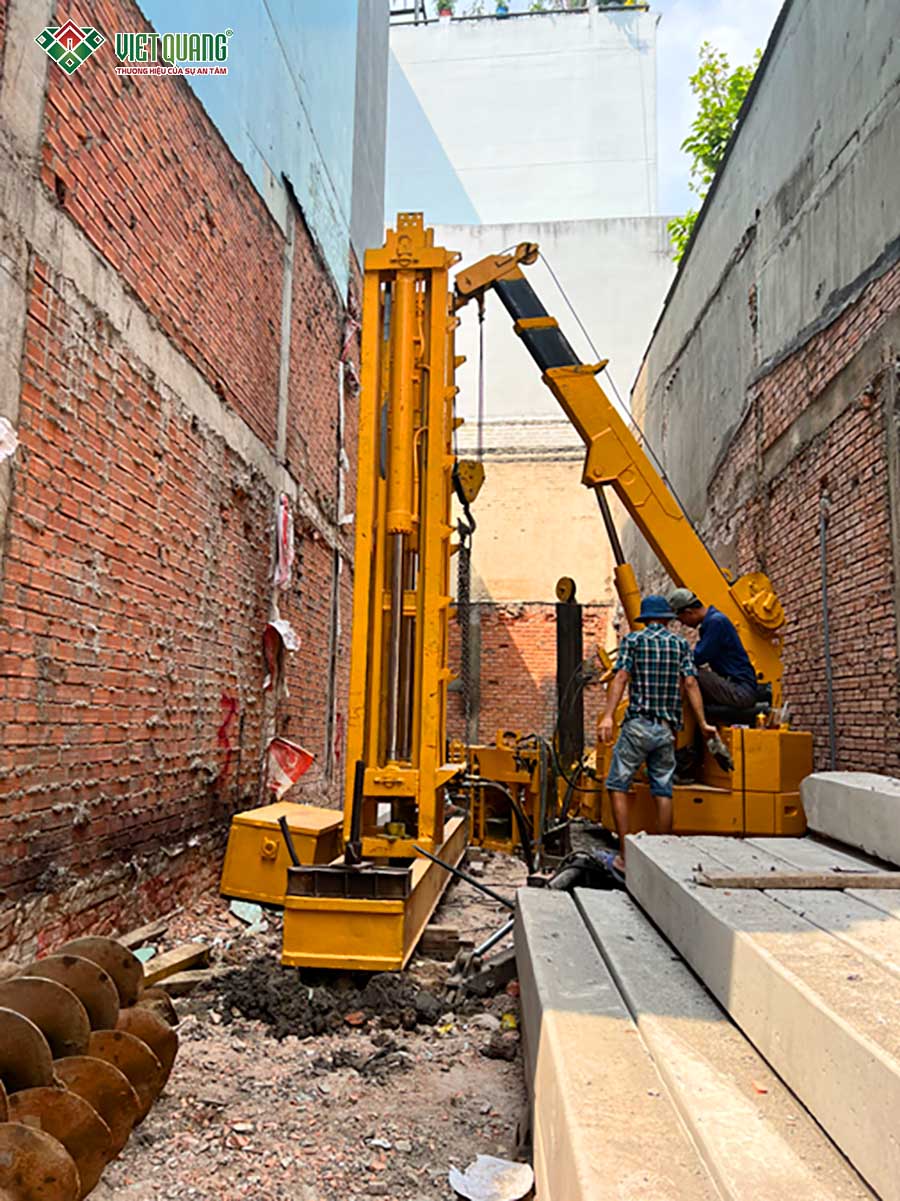 Thi công xây móng nhà