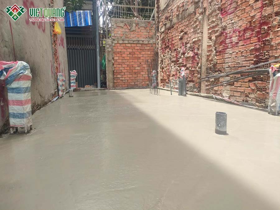 Thi công tầng trệt