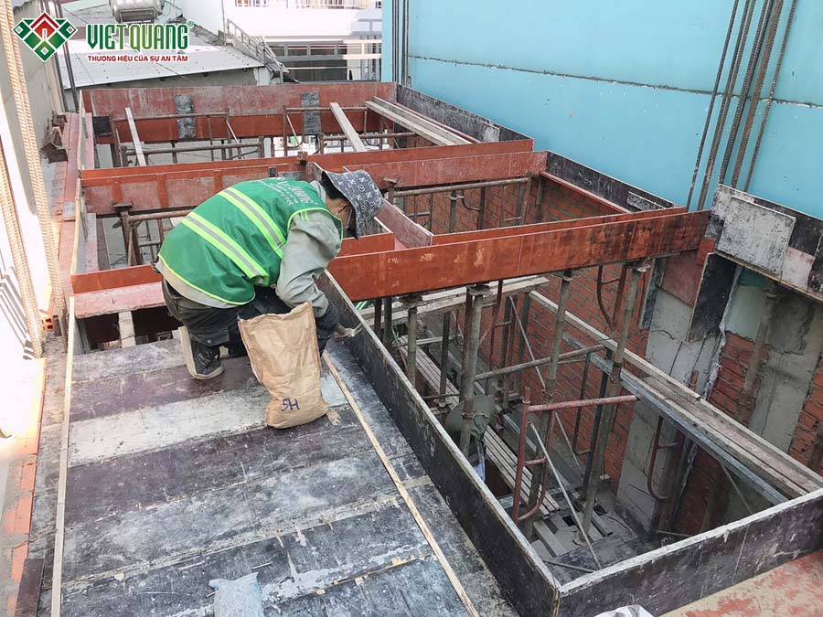 Thi công dựng khung