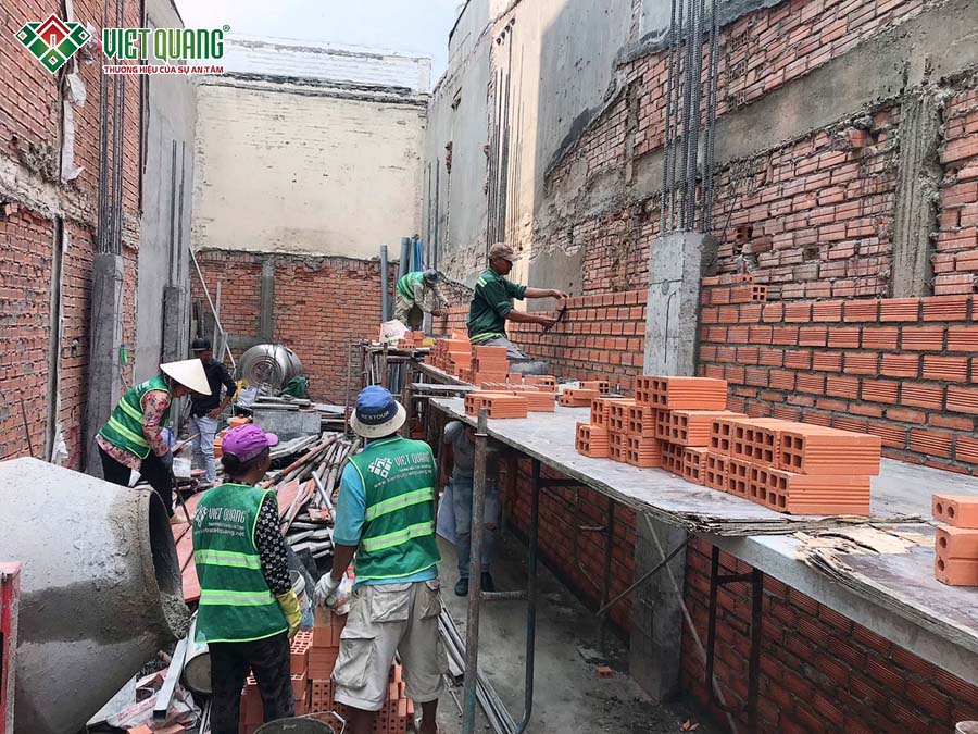 Thi công dựng khung