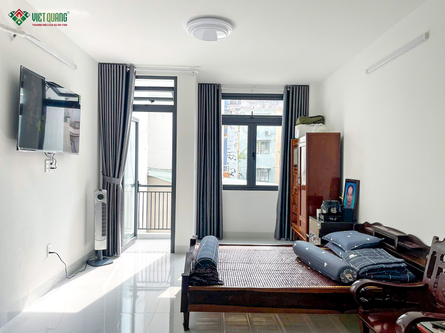 Thi công nhà 1 trệt lửng 3 lầu sân thượng diện tích 4x25m tại Quận 3 – anh Minh