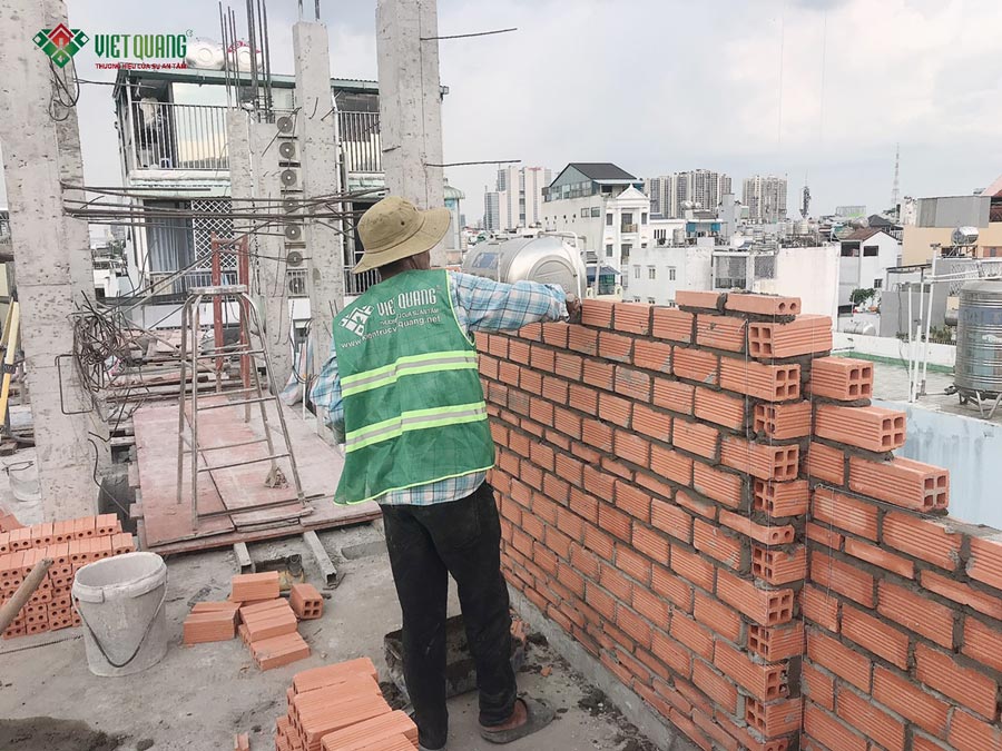 Thi công dựng khung