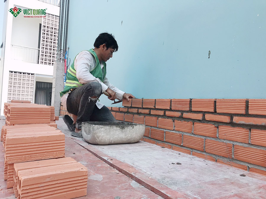 Thi công dựng khung