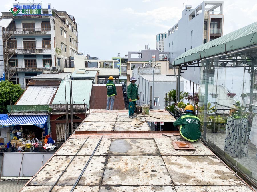 Hình ảnh thi công lầu 2