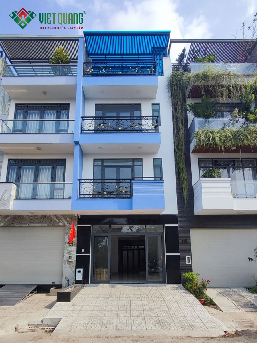 Xây nhà trọn gói nhà phố 1 trệt 3 lầu nhà chị Thủy ở Quận 7 