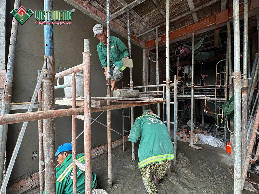 Thi công ngăn phòng, tô tường, chống thấm chống nứt cho công trình