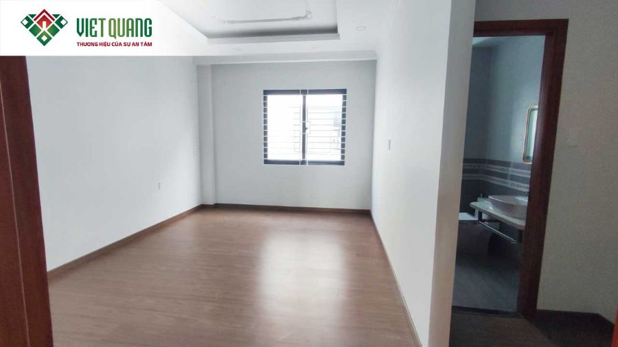 Bàn giao nhà cho gia đình chị Thuỷ