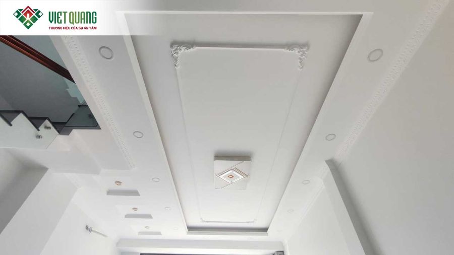 Bàn giao nhà cho gia đình chị Thuỷ