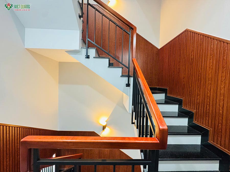 Bàn giao công trình nhà phố 1 trệt 2 lầu tum sân thượng tại quận 11