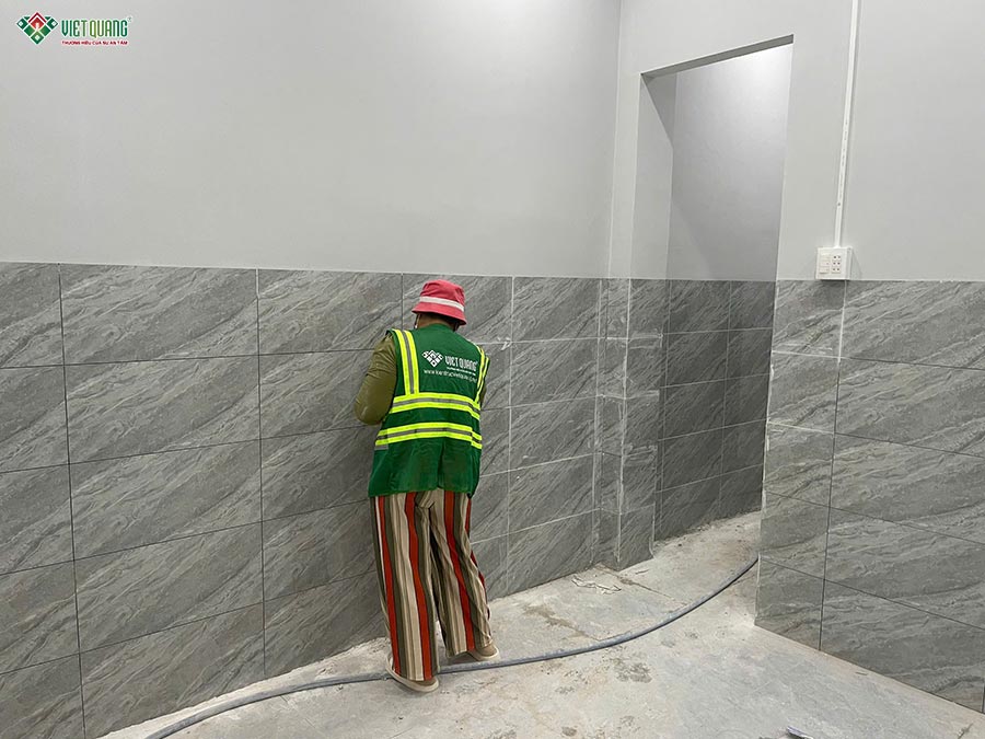 Thi công hoàn thiện nhà 1 trệt 2 lầu tum sân thượng